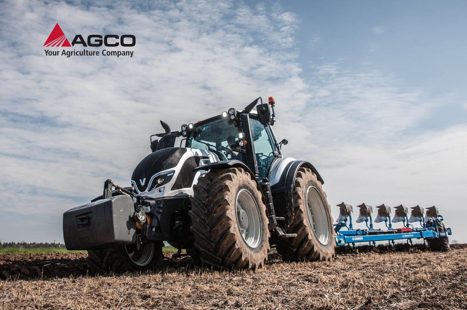 AGCO 1827H Lawn Tractor