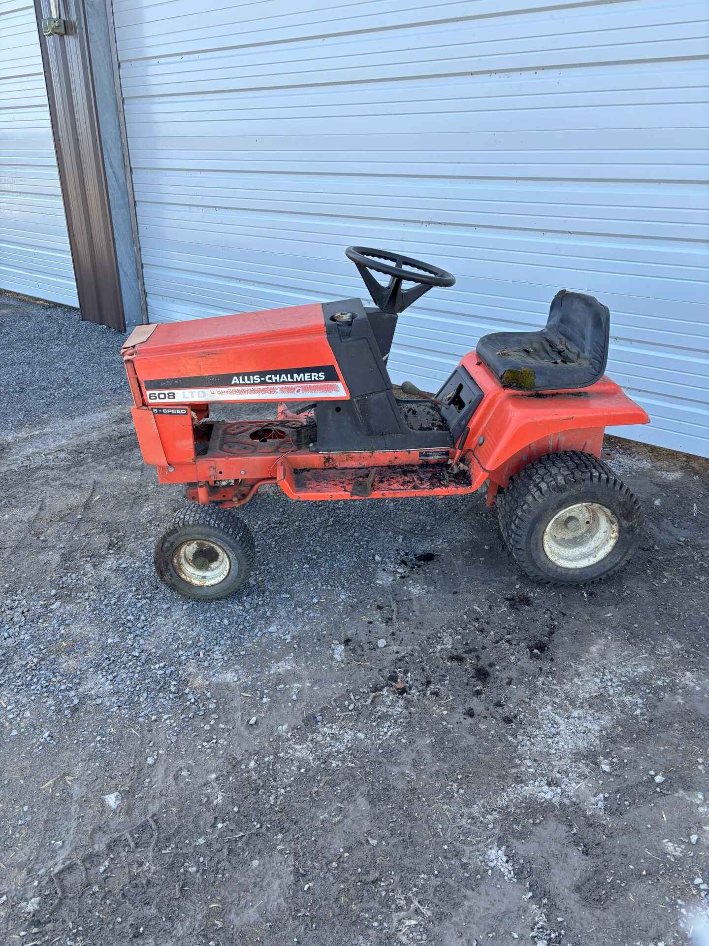 Allis Chalmers 910 1690515