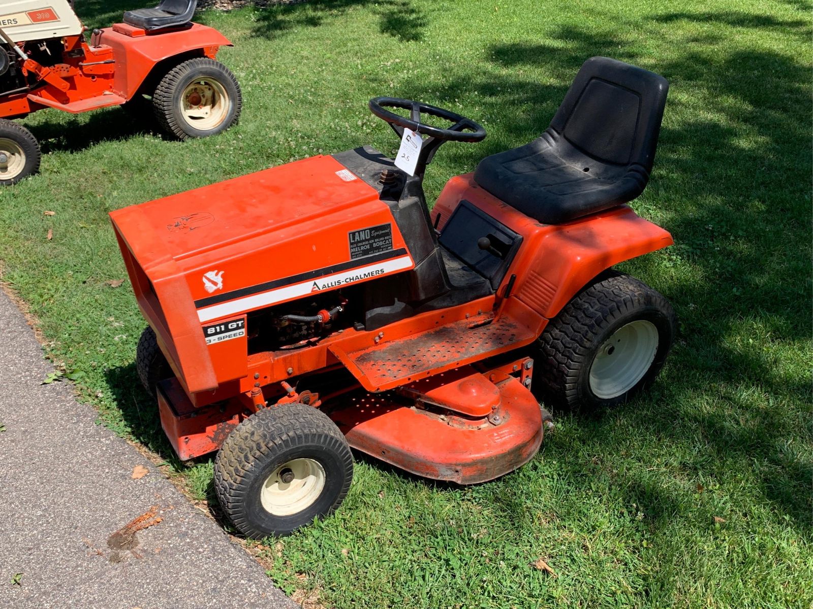 Allis Chalmers 811GT