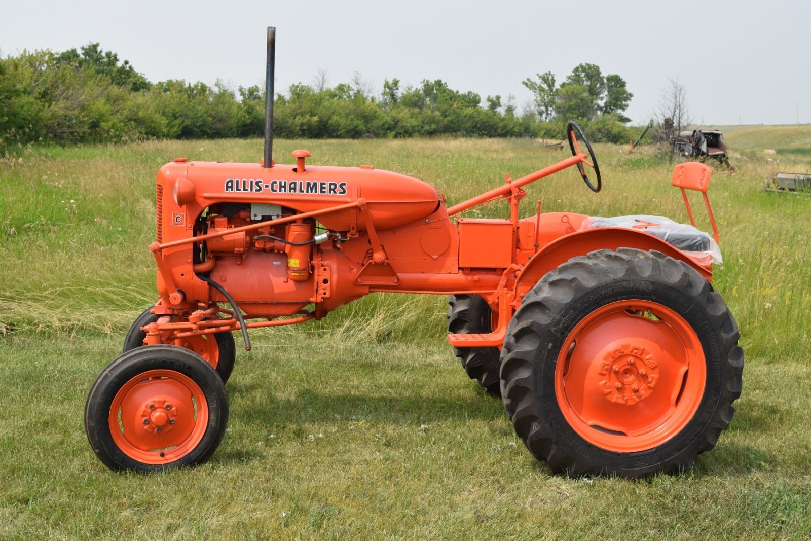 Allis Chalmers 945 Industrial Tractor