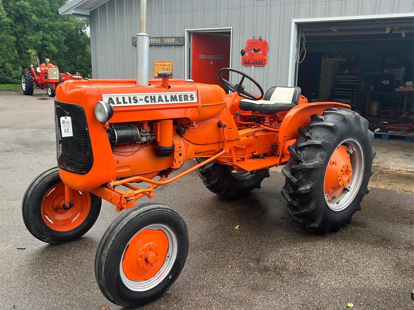 Allis Chalmers D-10