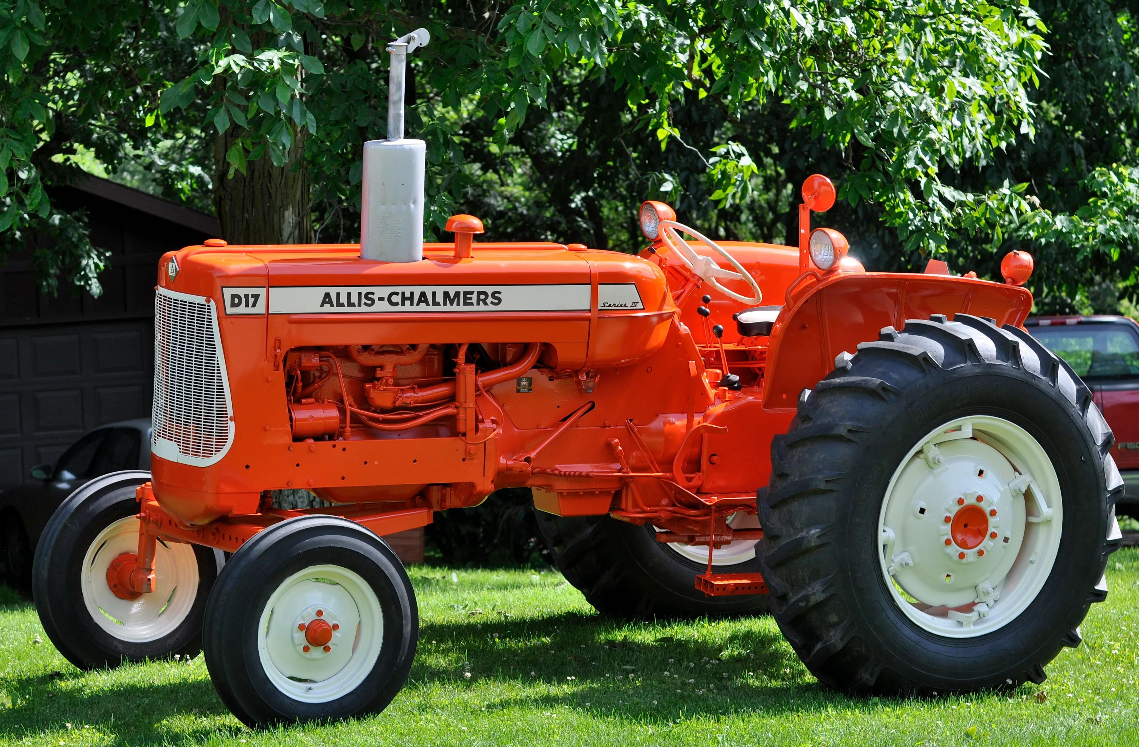 Allis Chalmers D-17