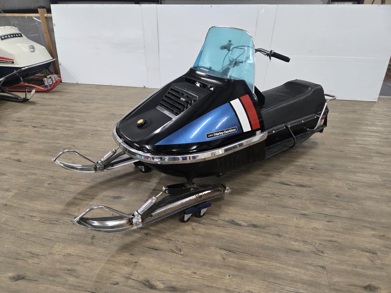 AMF Harley-Davidson 440 Snowmobile