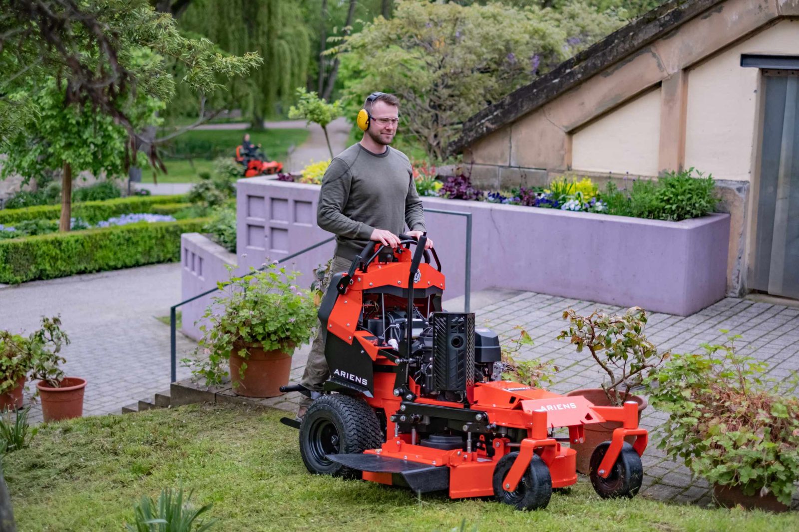 Ariens Arrow 340S Snowmobile