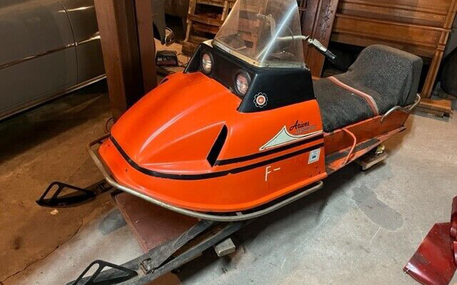 Ariens Arrow 400L Snowmobile