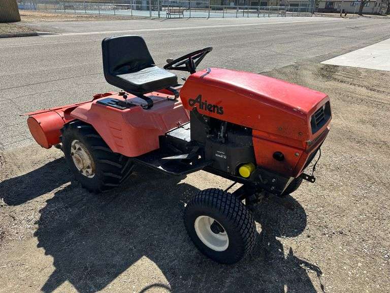 Ariens GT20 931034 Lawn Tractor