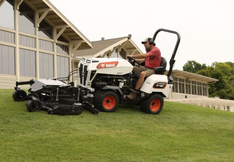 Bobcat AT450 Lawn Tractor
