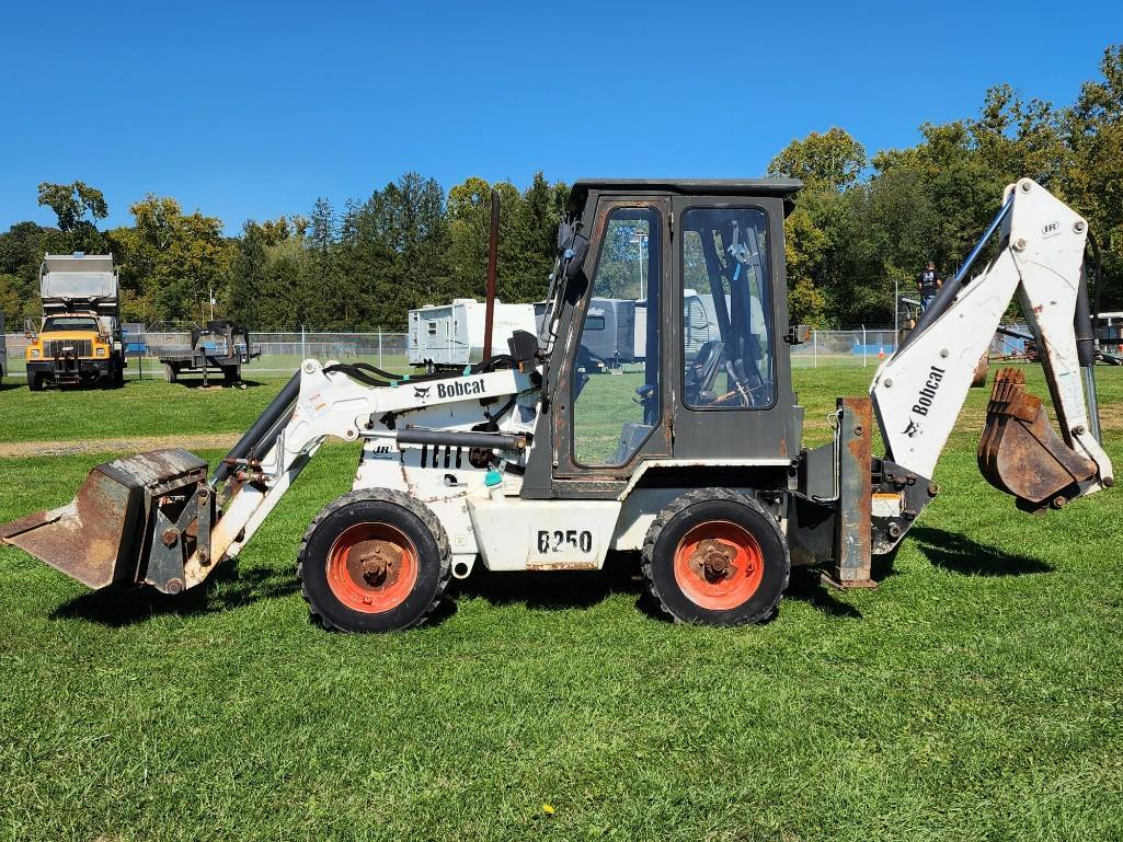 Bobcat B250D Backhoe Loader