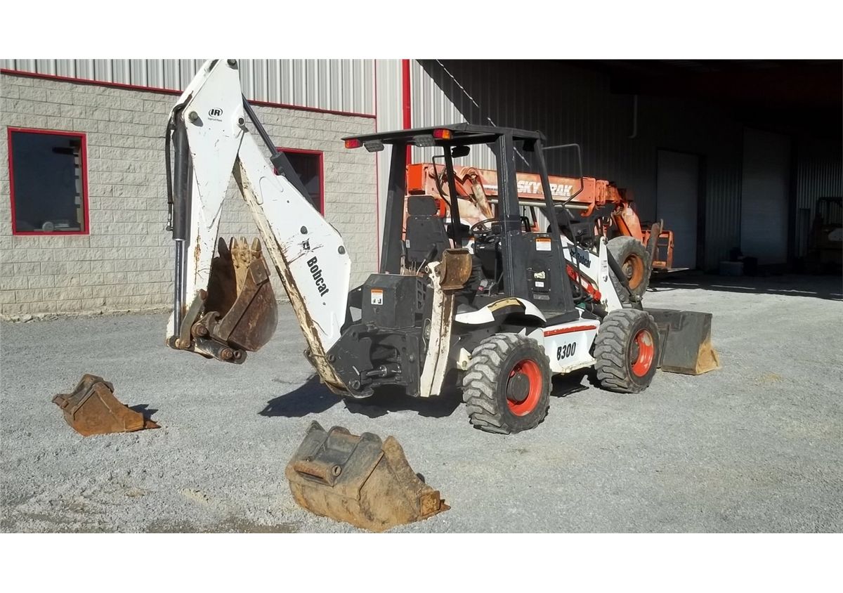 Bobcat B300B Backhoe Loader