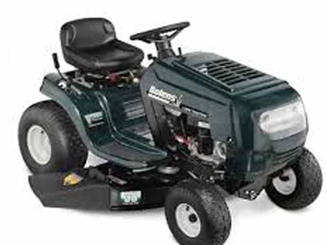 Bolens 13072 STG125 Lawn Tractor