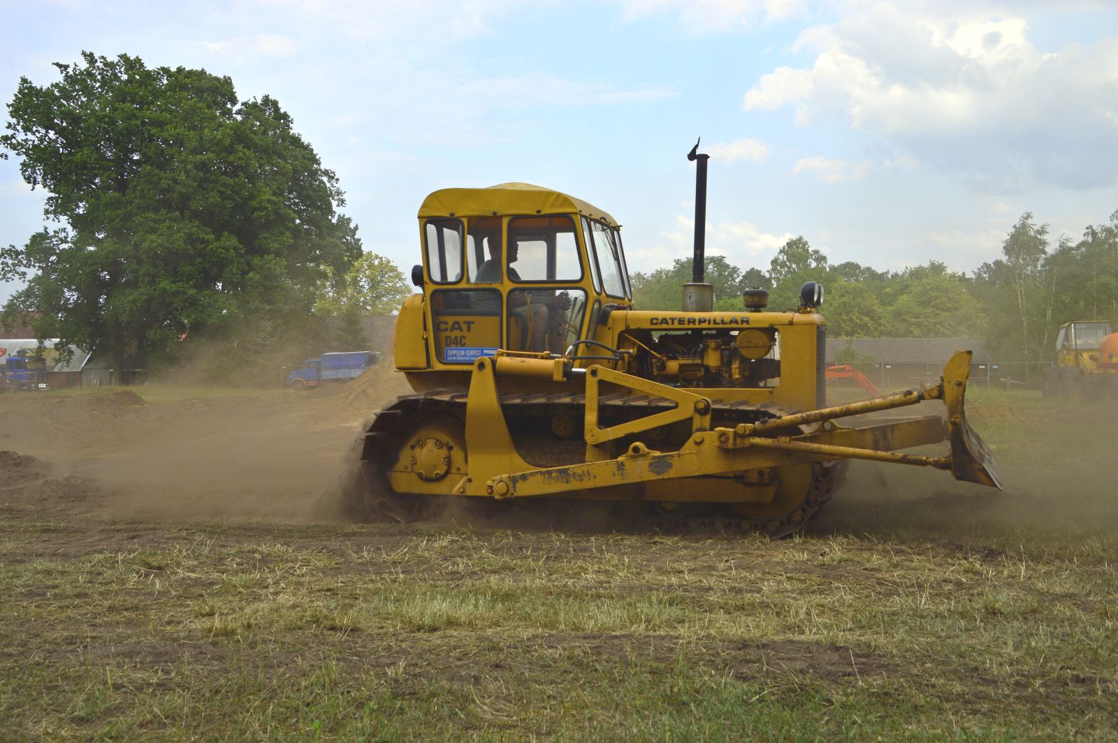 Caterpillar D4C Industrial Tractor