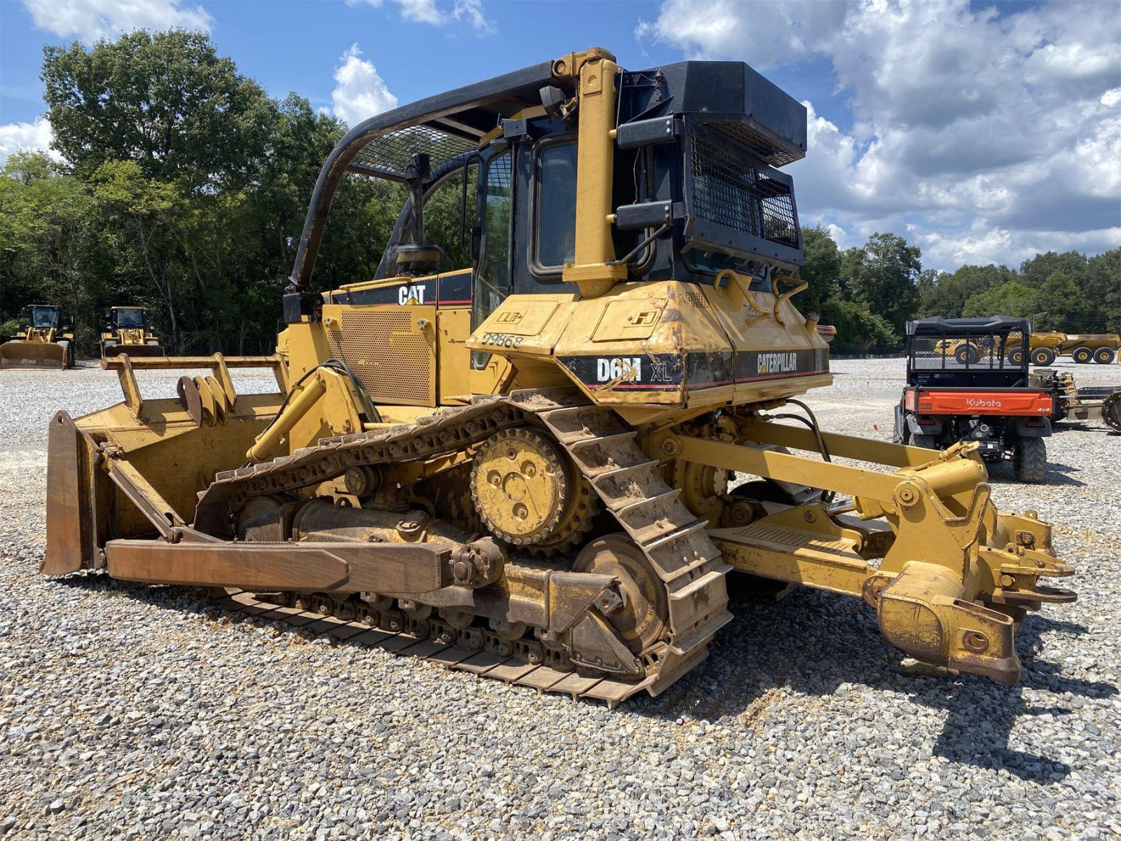 Caterpillar D6M Industrial Tractor