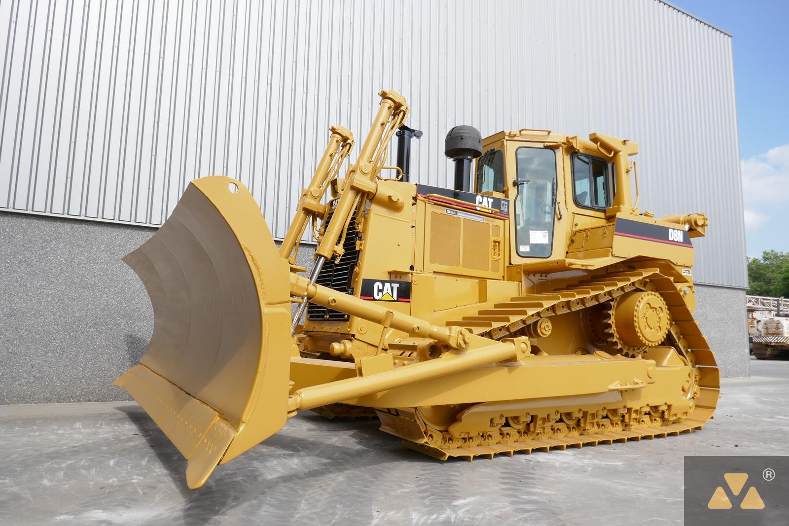 Caterpillar D8N