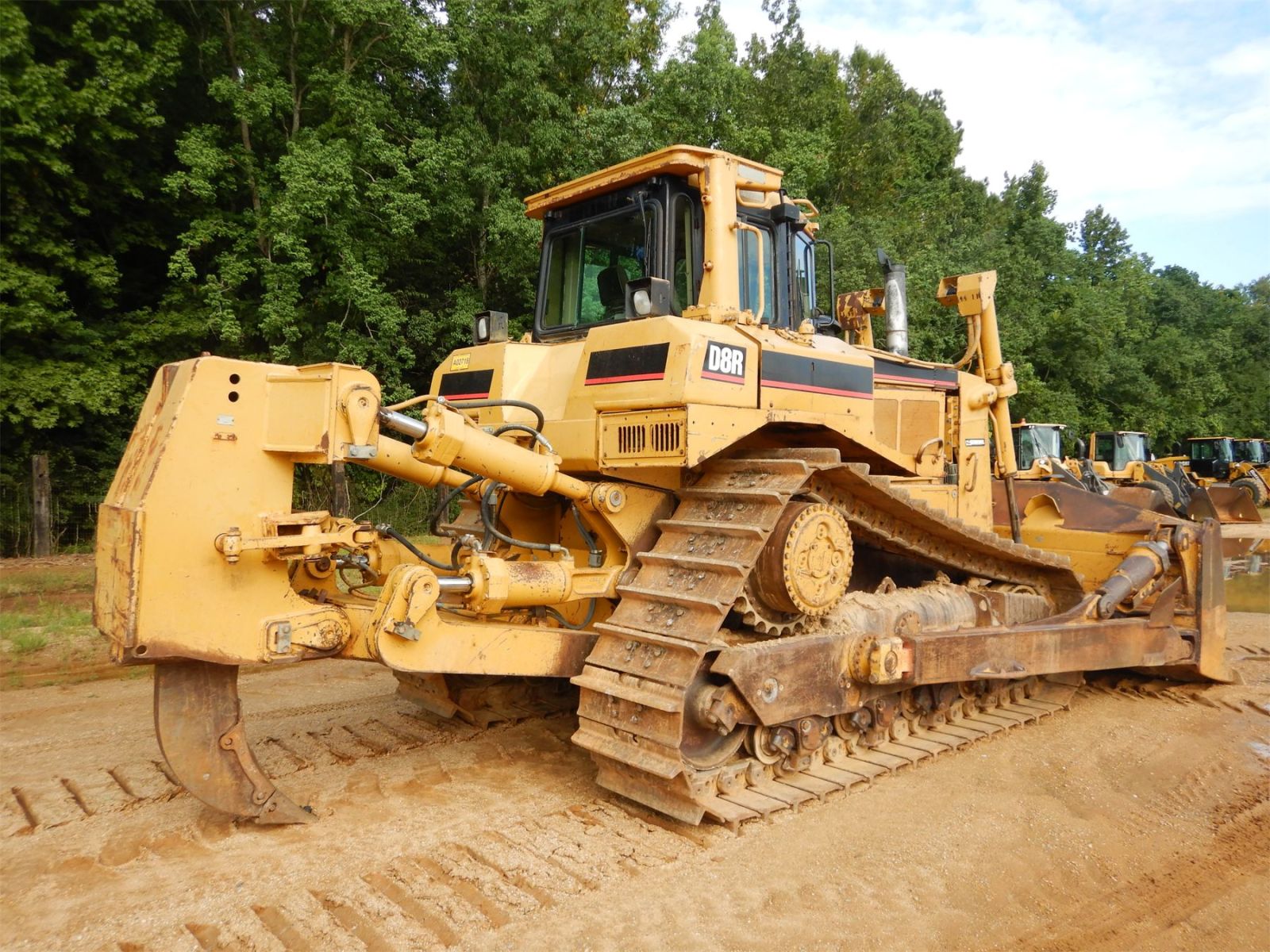 Caterpillar D8R