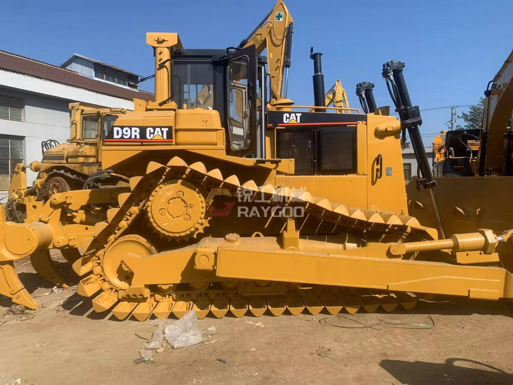Caterpillar D9R Industrial Tractor
