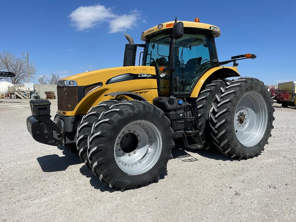 Challenger MT665D — view 3