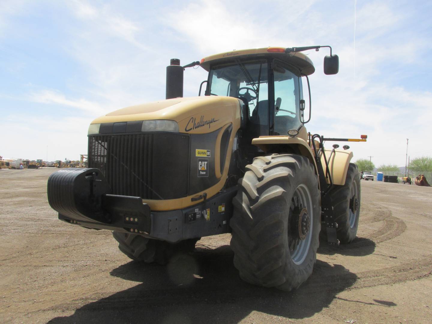 Challenger MT945B — view 3