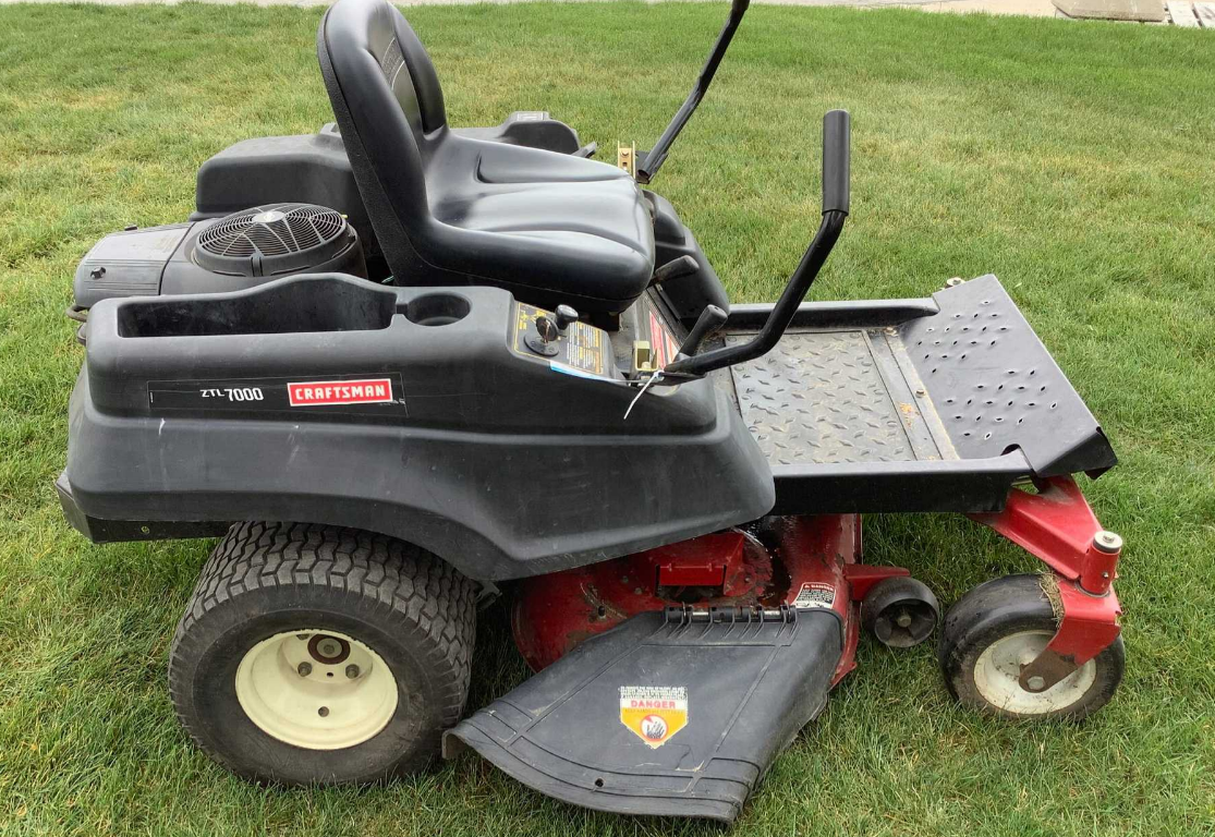 Craftsman 247.25001 Lawn Tractor