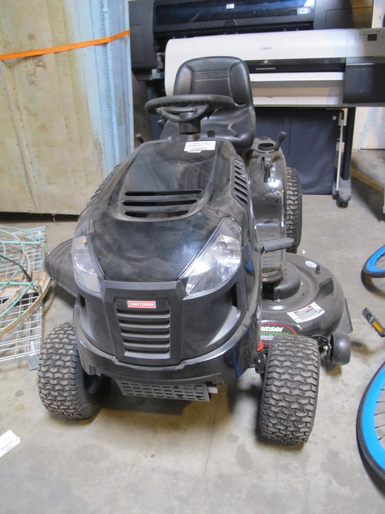 Craftsman 247.28915 Lawn Tractor