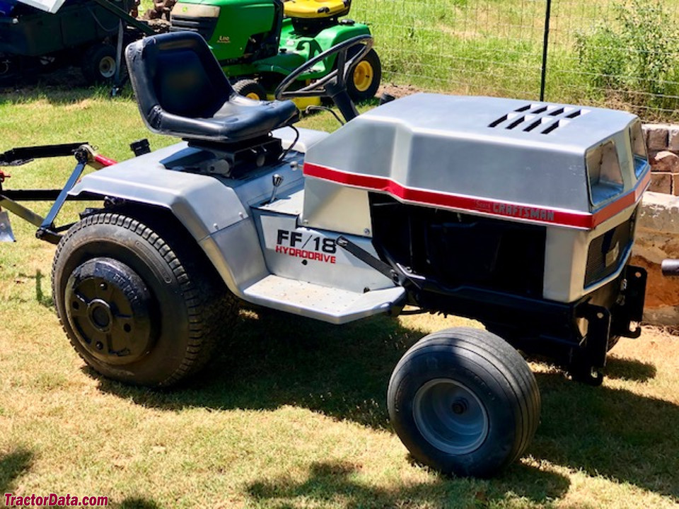 Craftsman 917.25441 GT 18 Lawn Tractor