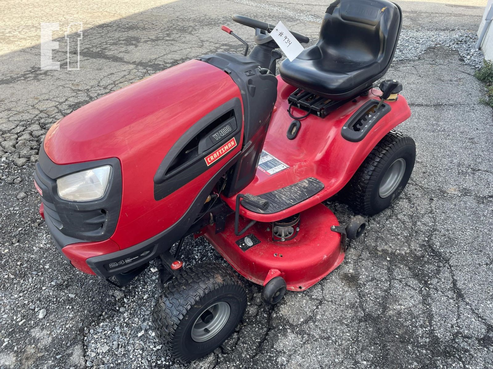 Craftsman 917.25472 YT 18 Lawn Tractor