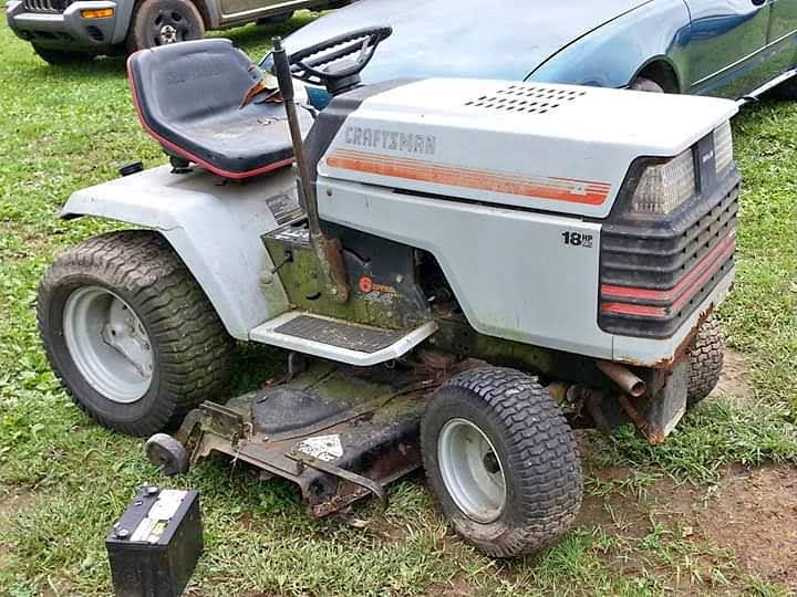 Craftsman 917.25596 Lawn Tractor