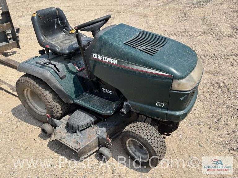 Craftsman 917.27332 Lawn Tractor
