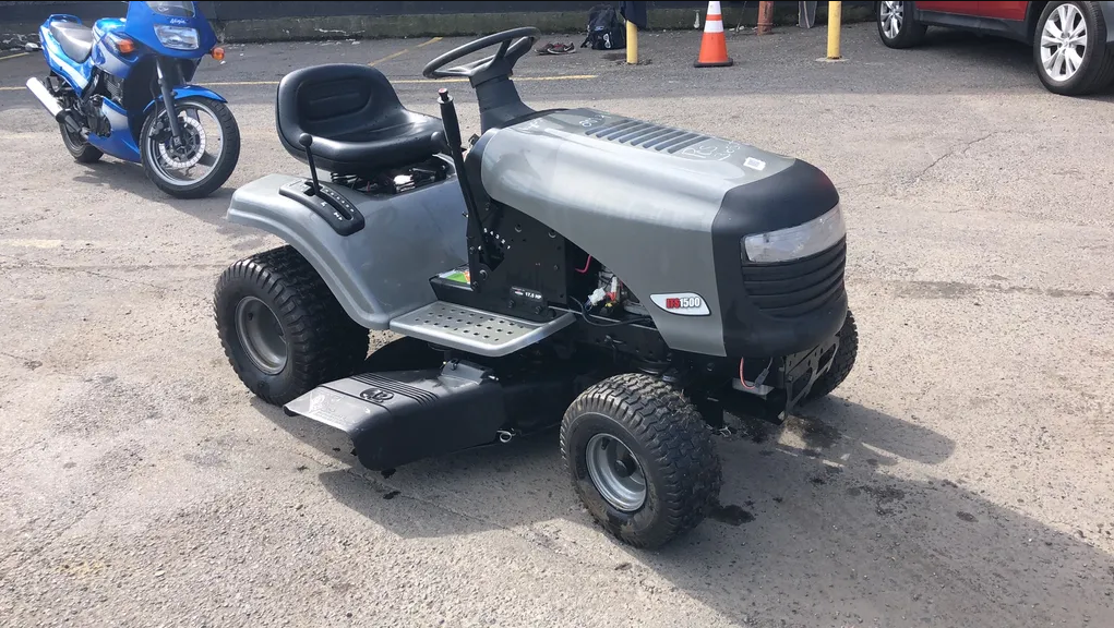 Craftsman 917.28903 Lawn Tractor