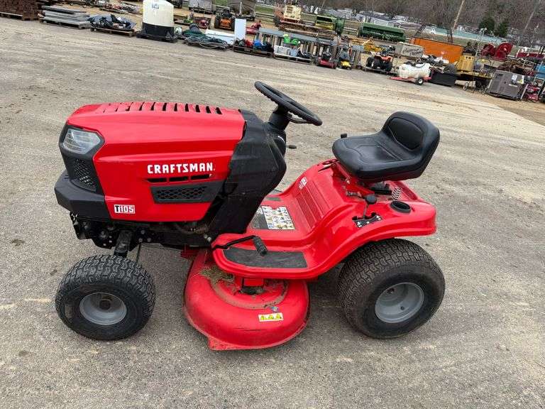 Craftsman T105 CMXGRAM7821242 Lawn Tractor