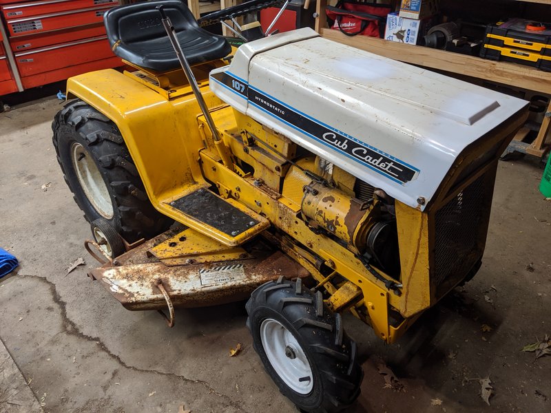Cub Cadet 107 Lawn Tractor