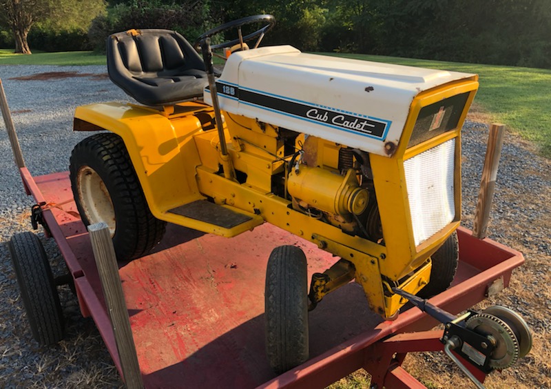 Cub Cadet 126 Lawn Tractor