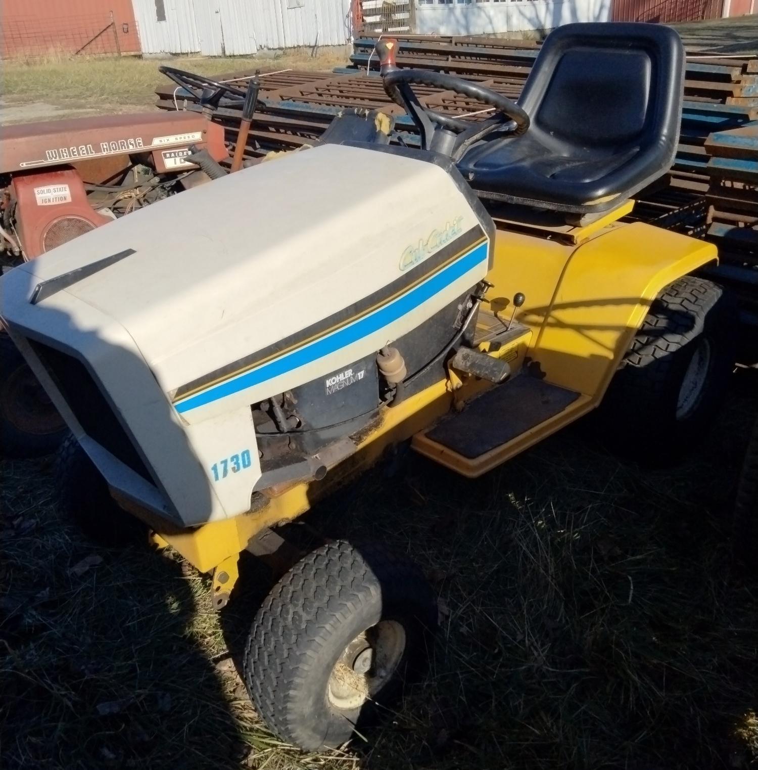 Cub Cadet 1730 Lawn Tractor