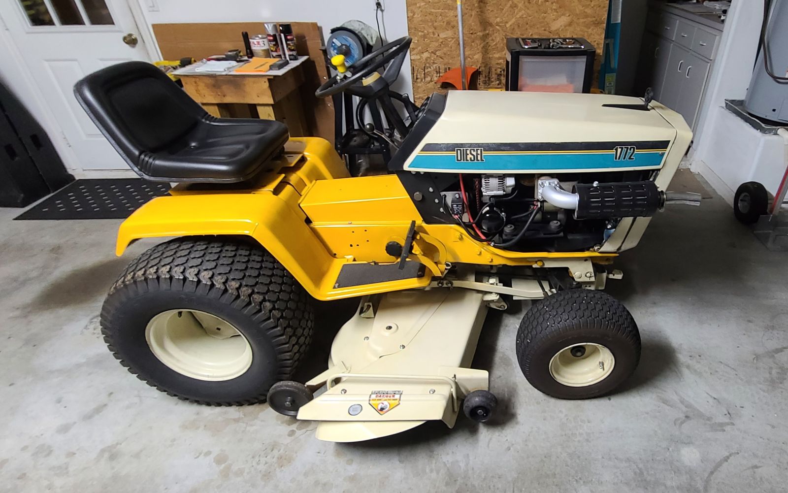 Cub Cadet 1772 Lawn Tractor