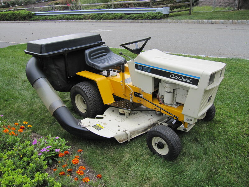 Cub Cadet 383