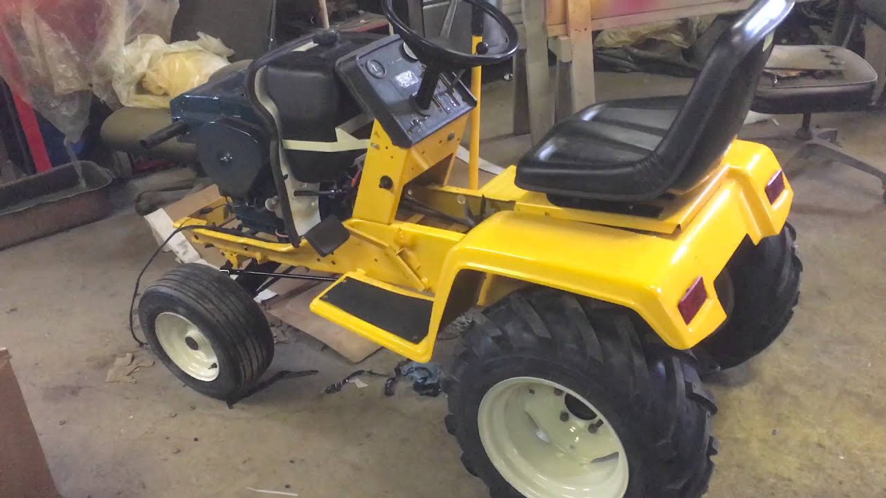 Cub Cadet 680 Lawn Tractor