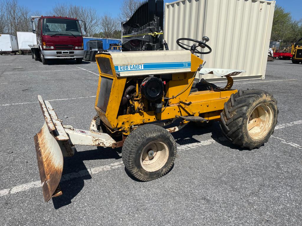 Cub Cadet 72 Lawn Tractor