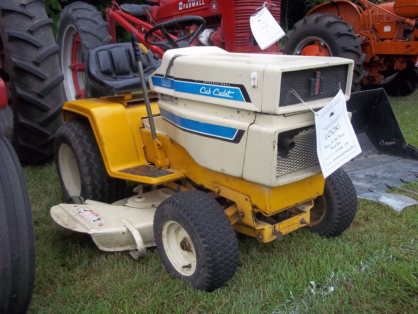 Cub Cadet CLT-180 Lawn Tractor