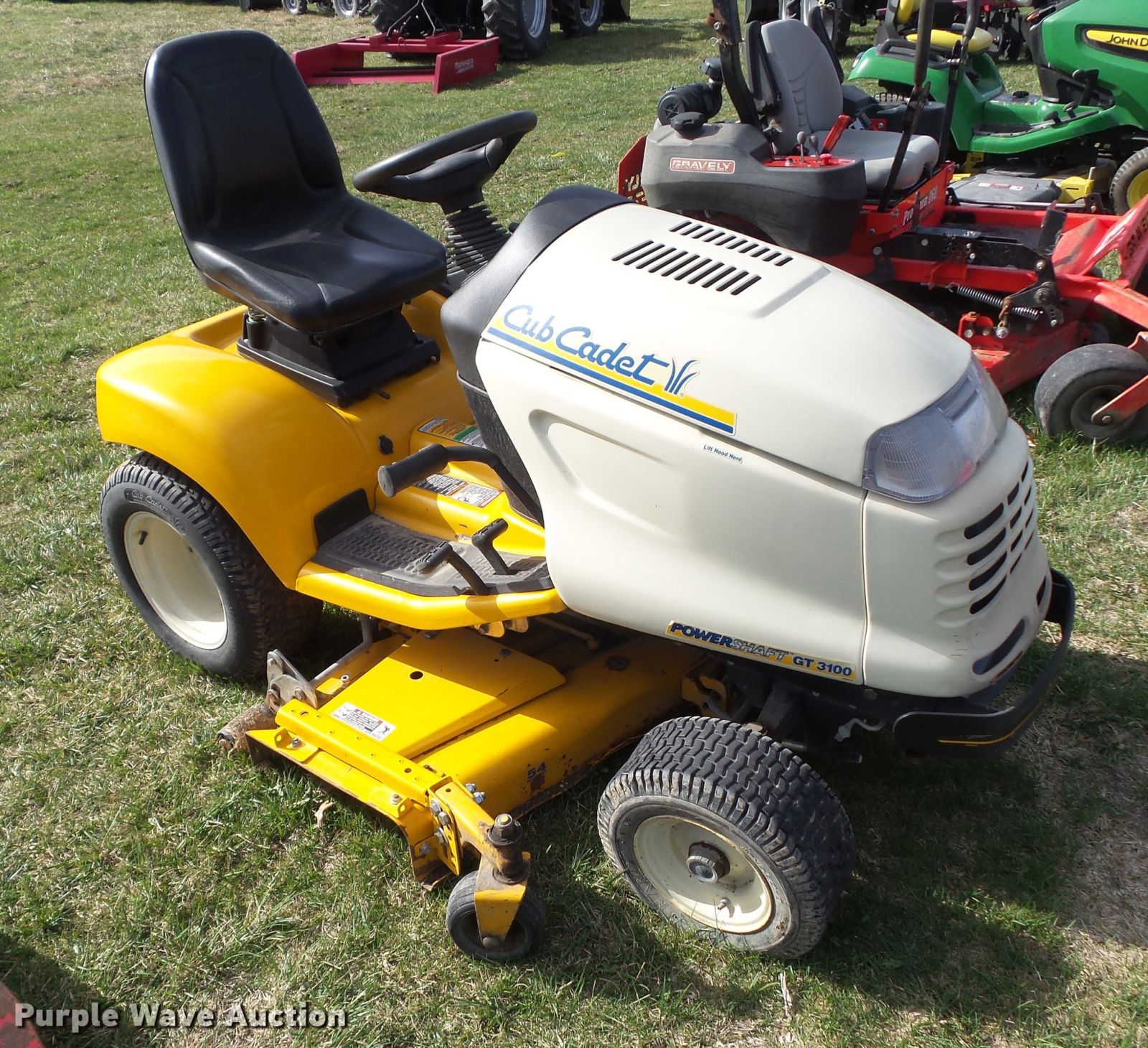 Cub Cadet GT 3100 Lawn Tractor