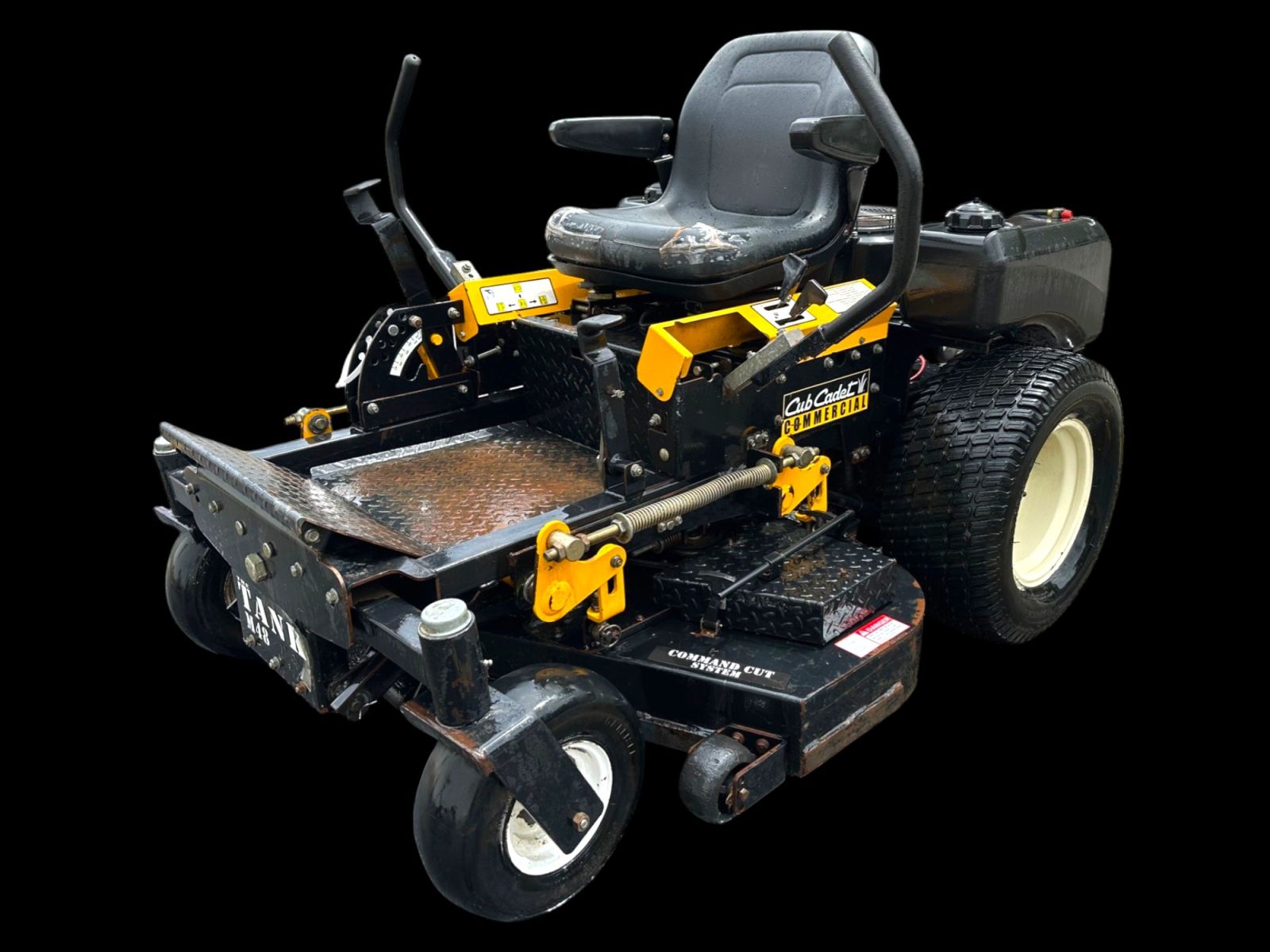 Cub Cadet Tank M48 KW Lawn Tractor