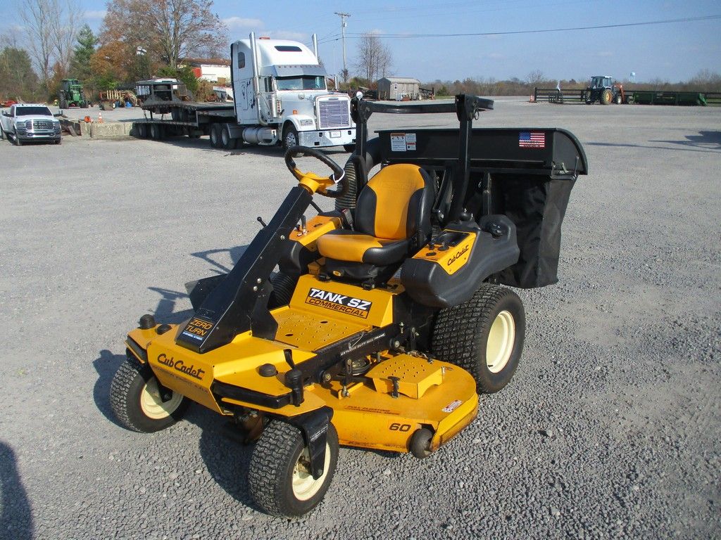 Cub Cadet Tank SZ 54 KW Lawn Tractor
