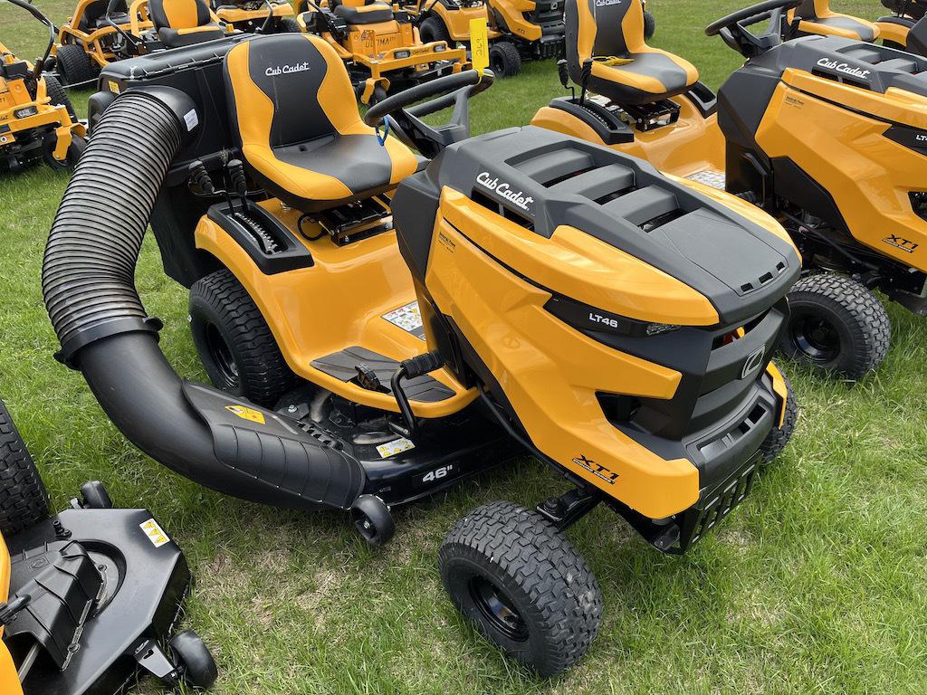 Cub Cadet XT1 LT46 FAB Lawn Tractor