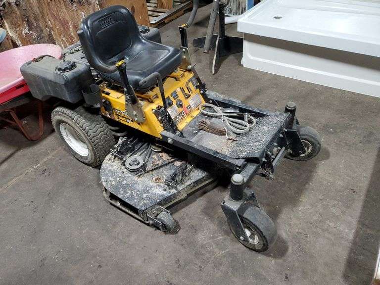 Cub Cadet Z-Wing 48 Lawn Tractor