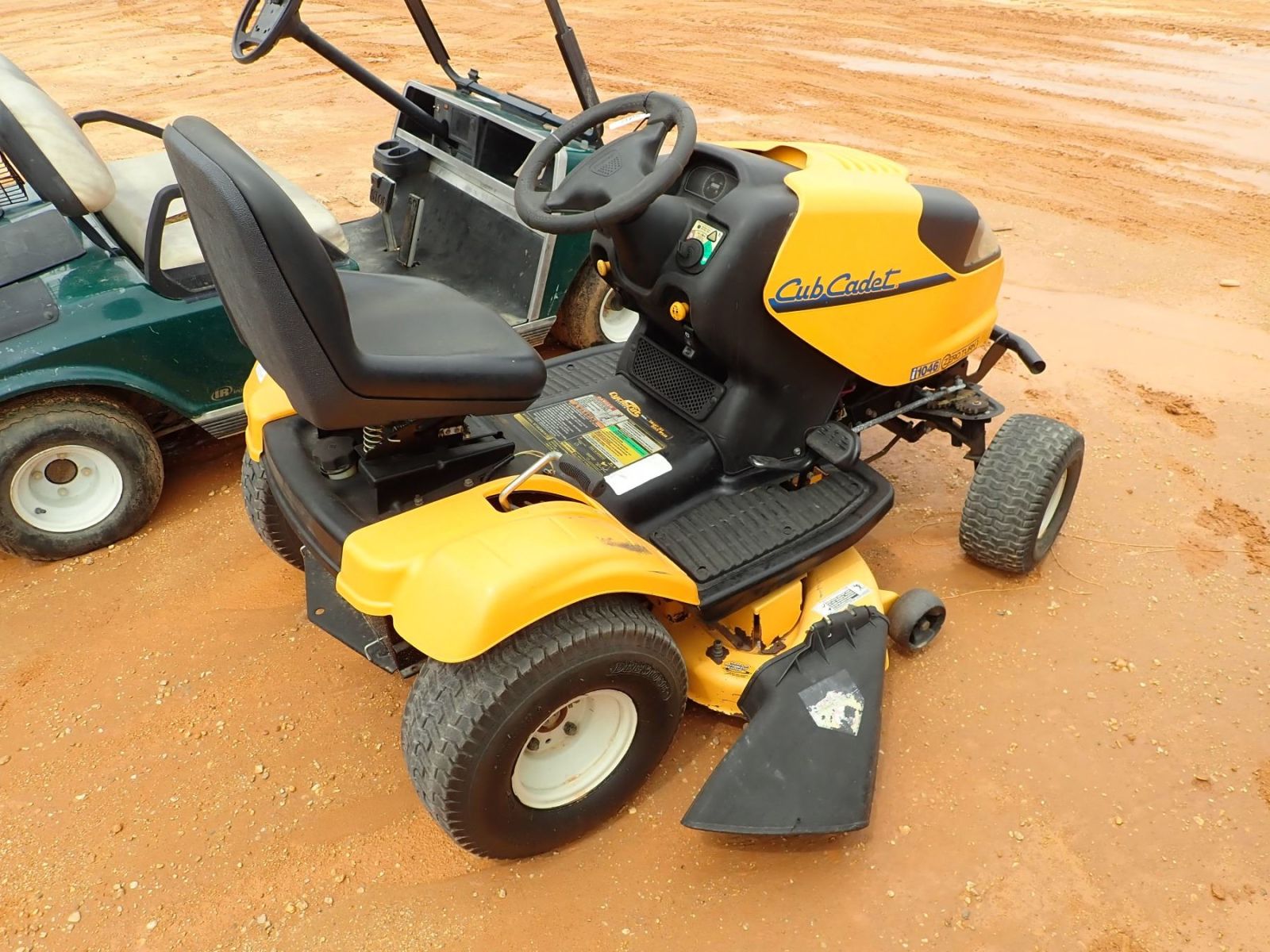 Cub Cadet ZTT 46 Lawn Tractor