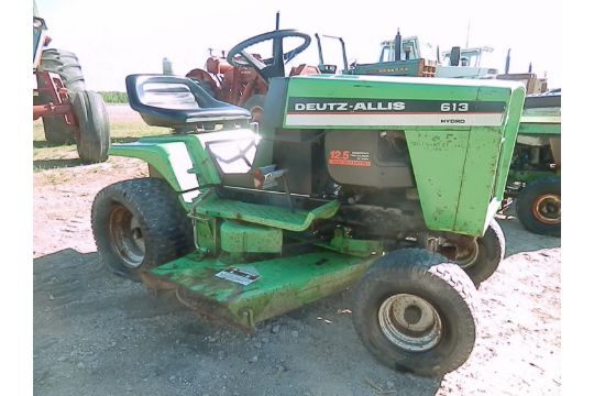 Deutz-Allis 1816 Sigma Lawn Tractor