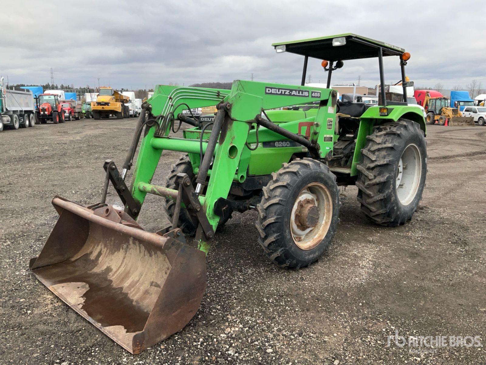 Deutz-Allis 608 Lawn Tractor