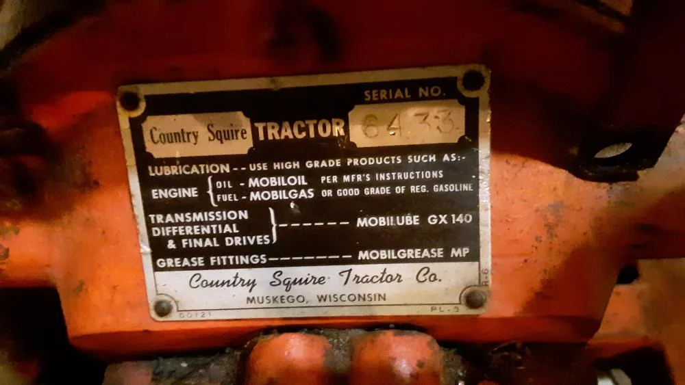Economy Country Squire Lawn Tractor