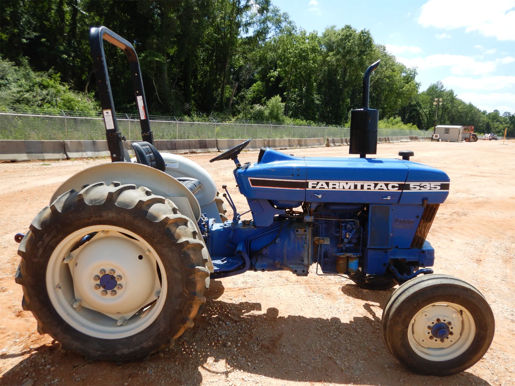 Farmtrac 535 — view 3