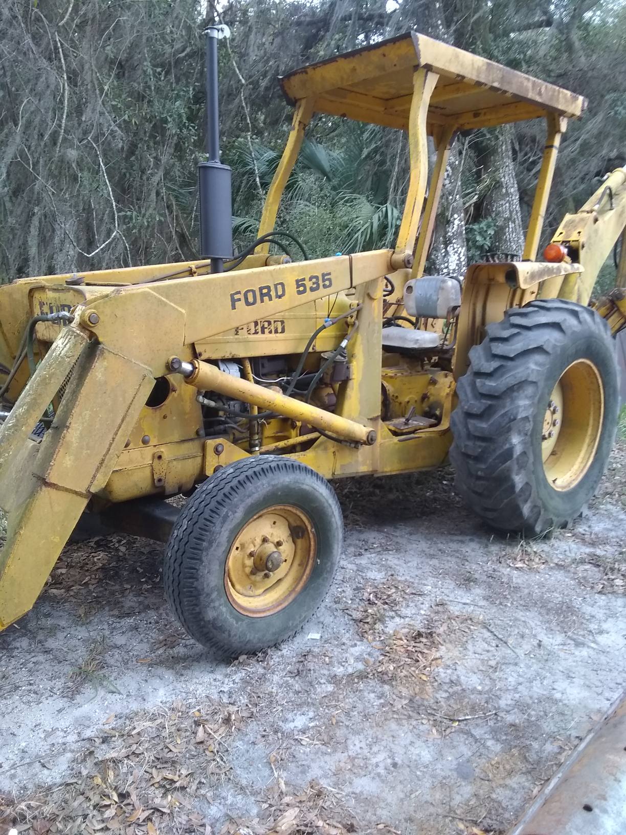 Ford 535