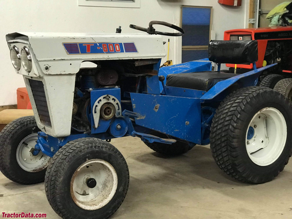 Ford T-800 53055 Lawn Tractor