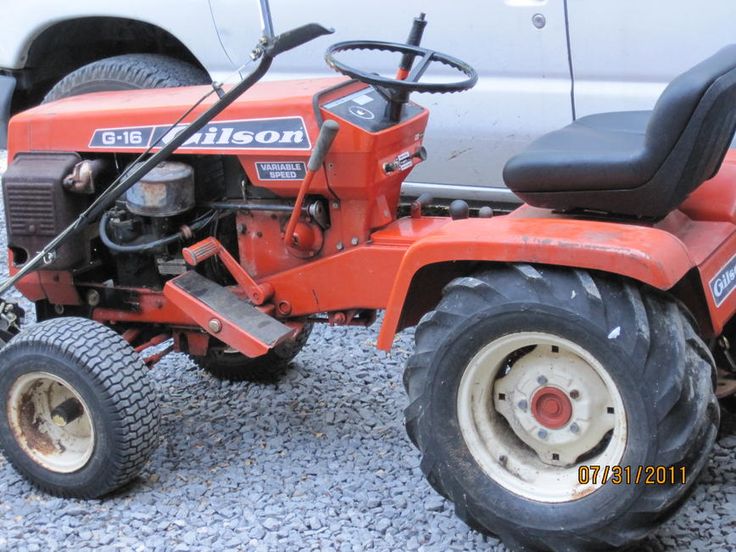Gilson 868 Lawn Tractor